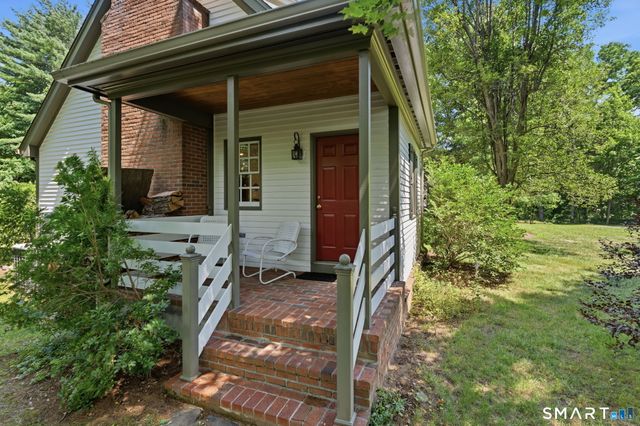 276 Stratton Brook Road, Simsbury, CT 06092