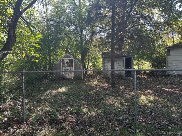 1320 Parkwood Avenue, Ypsilanti, MI 48198