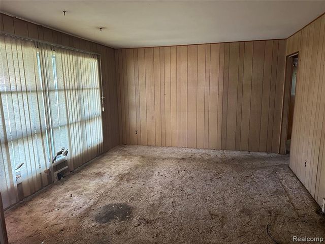 1320 Parkwood Avenue, Ypsilanti, MI 48198