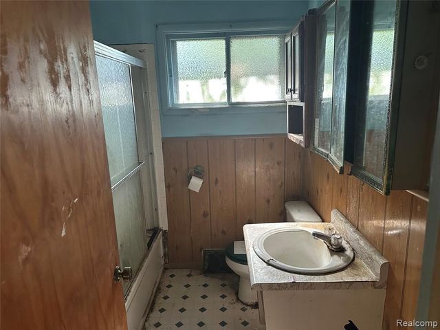 1320 Parkwood Avenue, Ypsilanti, MI 48198