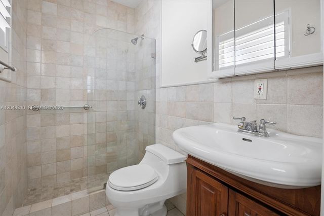 1000 Hillcrest Ct 303 303, Hollywood, FL 33021