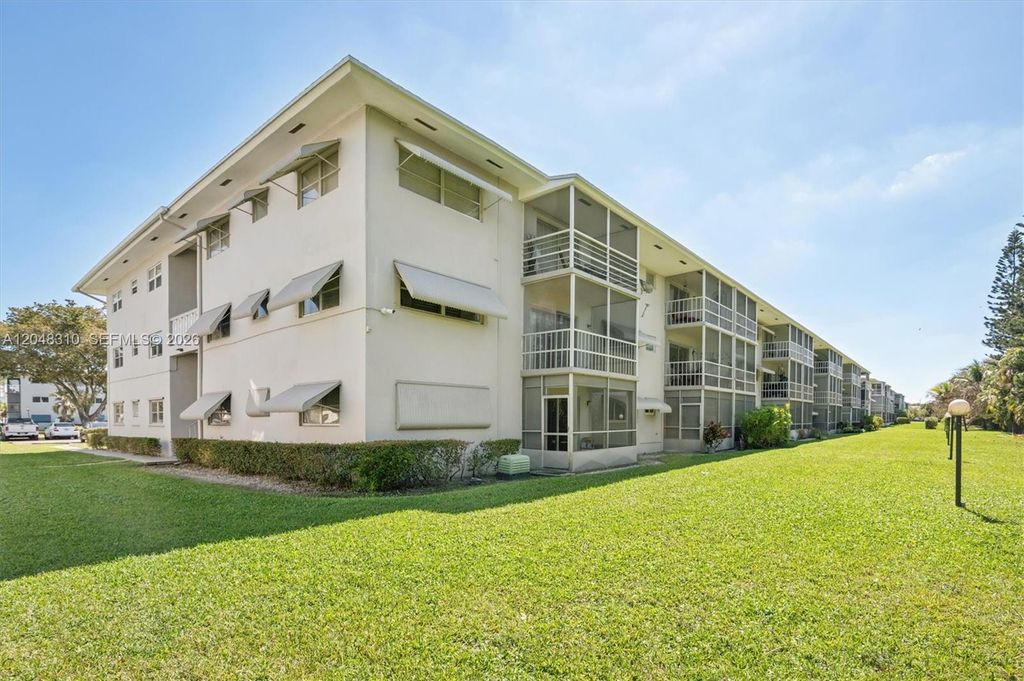 1000 Hillcrest Ct 303 303, Hollywood, FL 33021