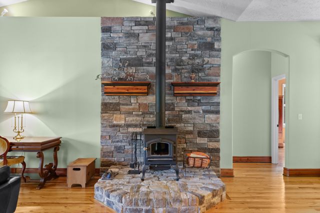 2214 Happy Hill Rd, Lynnville, TN 38472