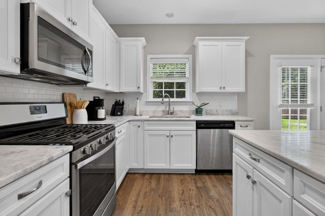 8650 Sentry Circle, North Charleston, SC 29420