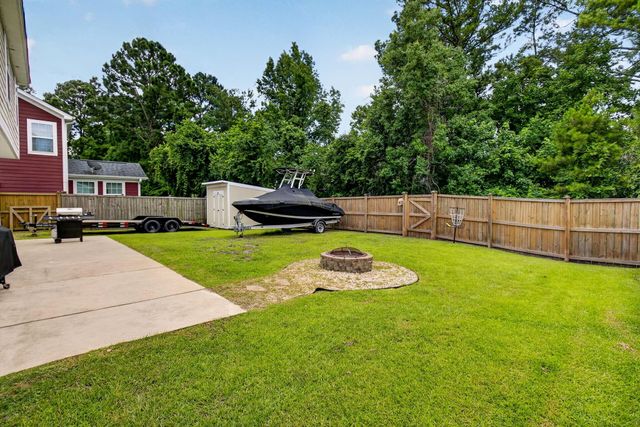 8650 Sentry Circle, North Charleston, SC 29420