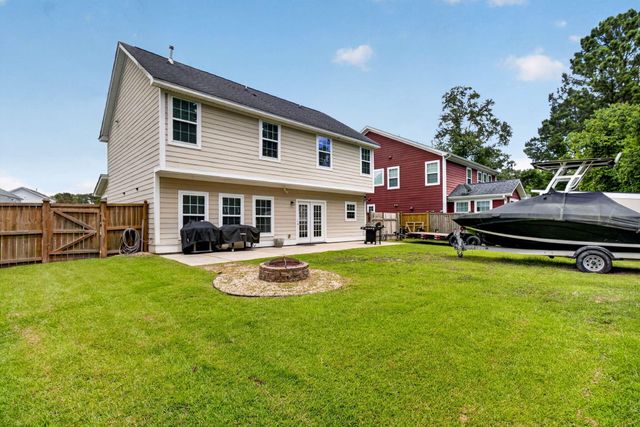8650 Sentry Circle, North Charleston, SC 29420