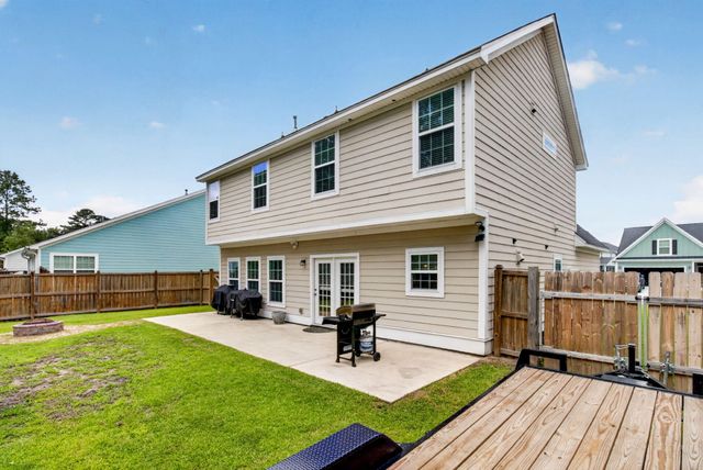 8650 Sentry Circle, North Charleston, SC 29420
