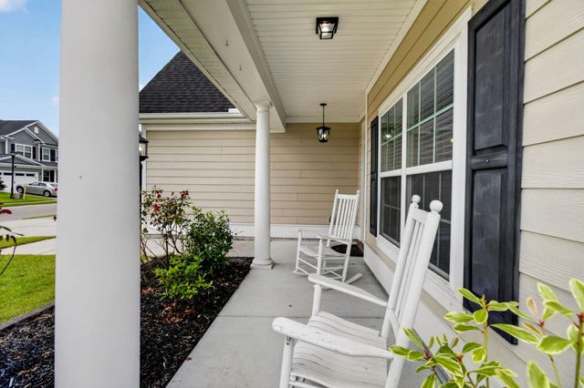 8650 Sentry Circle, North Charleston, SC 29420