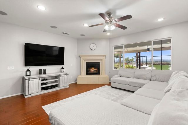 33896 Galleron Street, Temecula, CA 92592