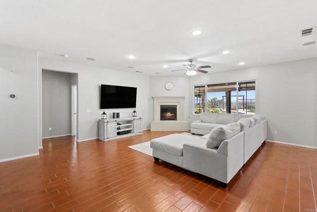 33896 Galleron Street, Temecula, CA 92592