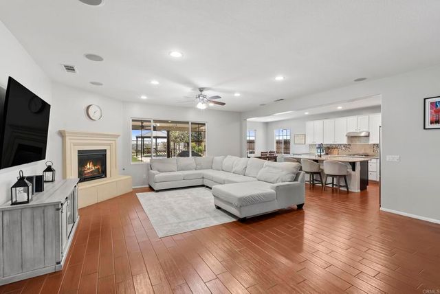 33896 Galleron Street, Temecula, CA 92592