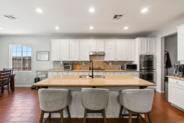 33896 Galleron Street, Temecula, CA 92592