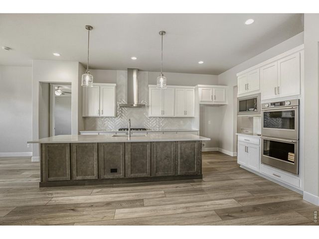 1644 Sundown Run Dr, Windsor, CO 80550