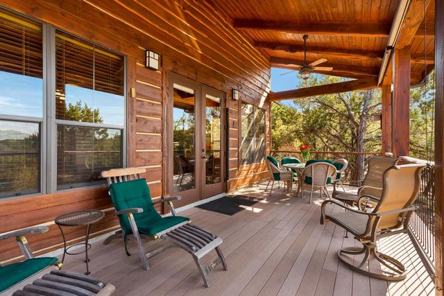 7412 Calming CT, Jonestown, TX 78645