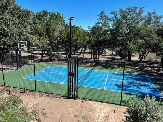 7412 Calming CT, Jonestown, TX 78645