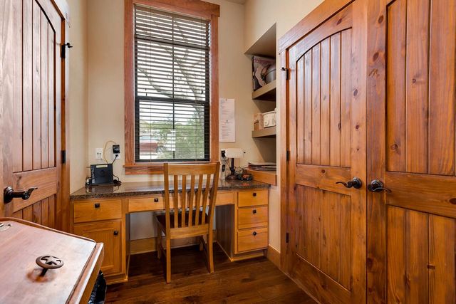 7412 Calming CT, Jonestown, TX 78645