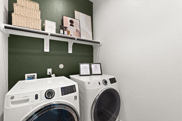 412 Hillview Nature, New Caney, TX 77357