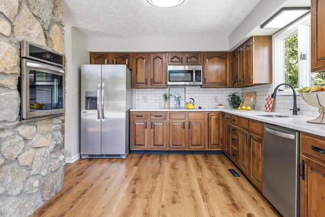 159 Lakeshore Drive, Richmond, KY 40475