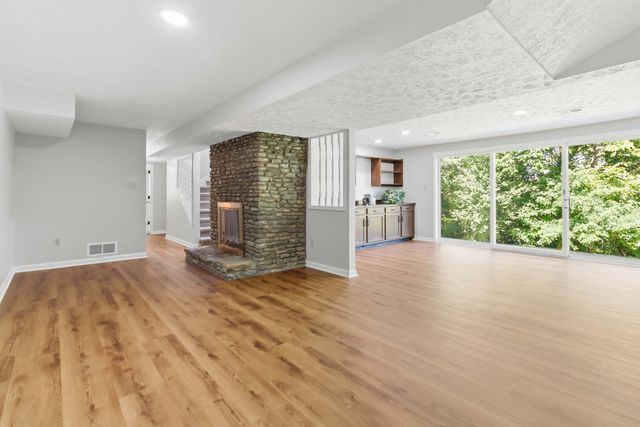 159 Lakeshore Drive, Richmond, KY 40475