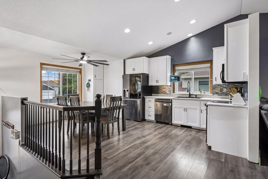 1025 4th Street N, Sartell, MN 56377 — photo 4