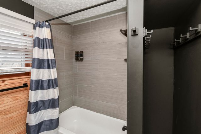 1027 Smith Avenue, Marshfield, MO 65706