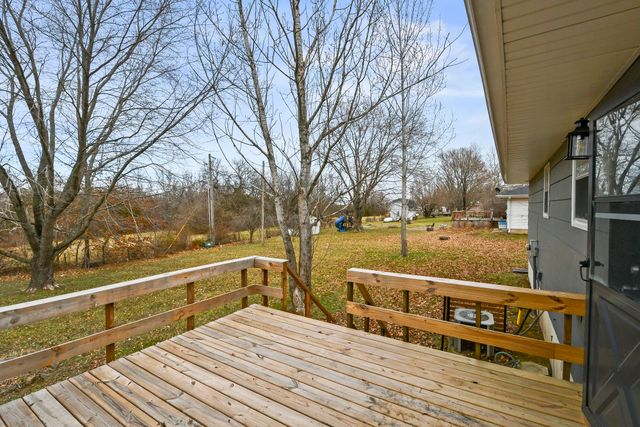 1027 Smith Avenue, Marshfield, MO 65706