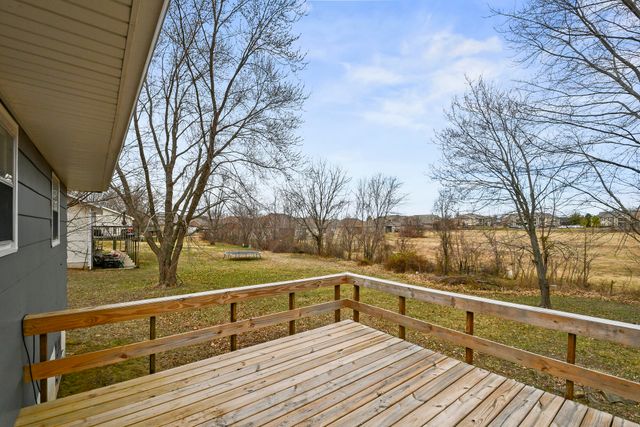 1027 Smith Avenue, Marshfield, MO 65706