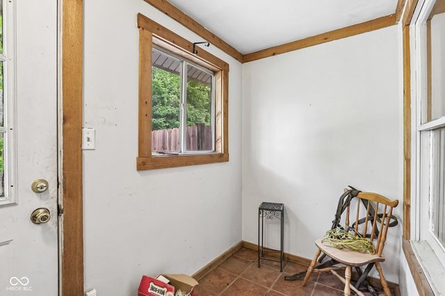 2215 W 60th Street, Indianapolis, IN 46228