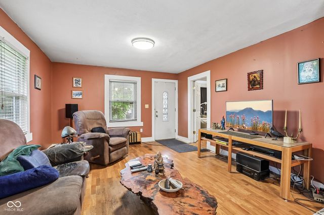 2215 W 60th Street, Indianapolis, IN 46228