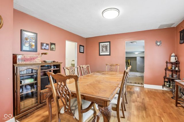 2215 W 60th Street, Indianapolis, IN 46228