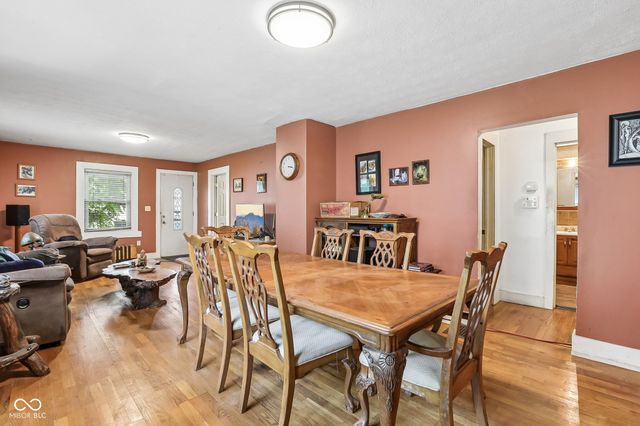 2215 W 60th Street, Indianapolis, IN 46228