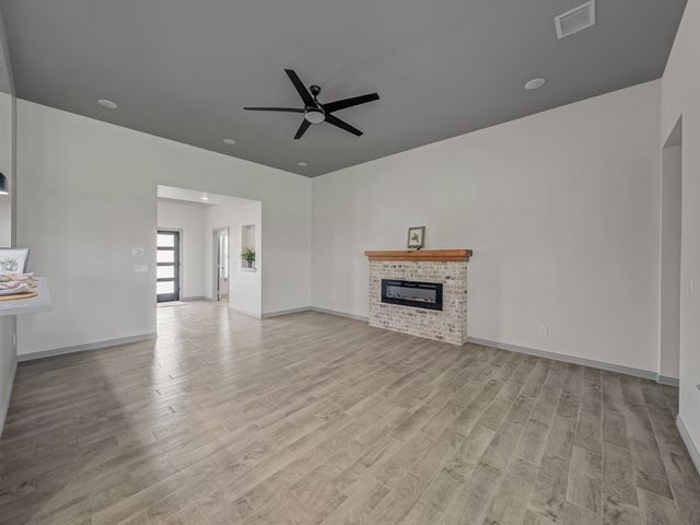 2558 W FM 1566, Celeste, TX 75423