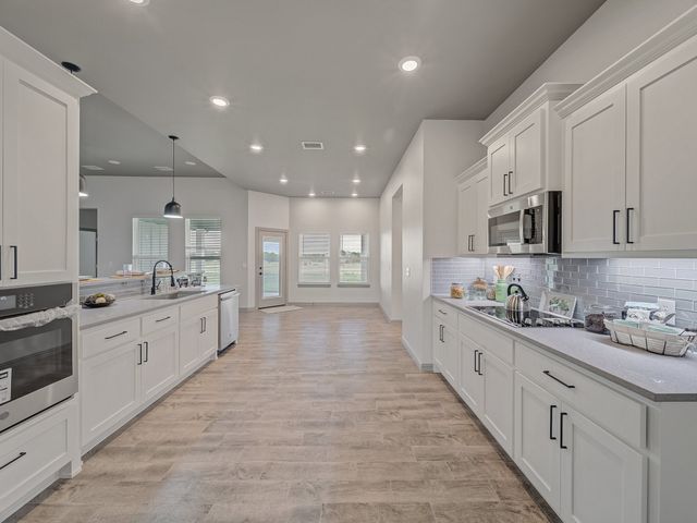 2558 W FM 1566, Celeste, TX 75423