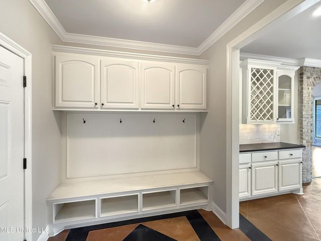 613 Emerald Court, Brandon, MS 39047