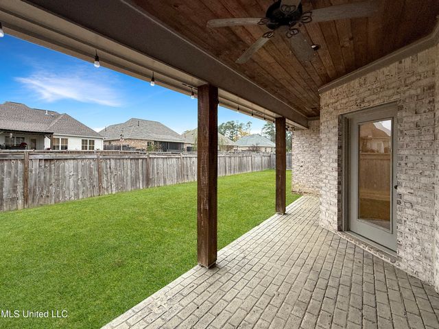 613 Emerald Court, Brandon, MS 39047