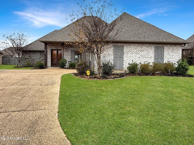 613 Emerald Court, Brandon, MS 39047