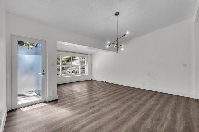 1705 SW 10th Street, Fort Lauderdale, FL 33312