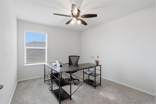 10410 McIntosh, San Antonio, TX 78252