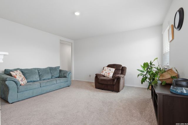 10410 McIntosh, San Antonio, TX 78252