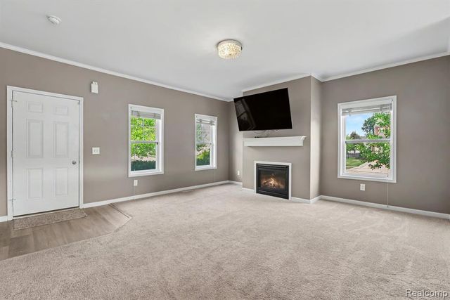 411 Ridgewood Drive, Ortonville, MI 48462