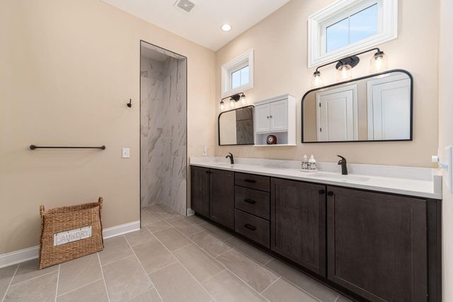 8977 Coe Drive, Plain City, OH 43064