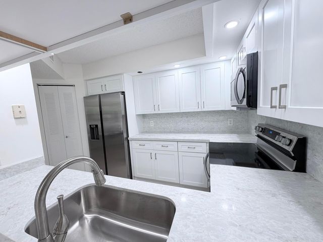 1000 SW 125th Avenue 314n, Pembroke Pines, FL 33027