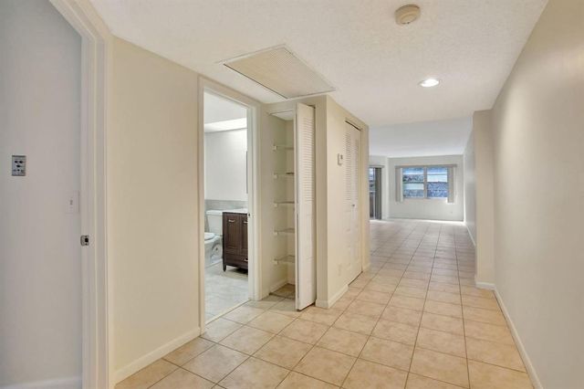 1000 SW 125th Avenue 314n, Pembroke Pines, FL 33027