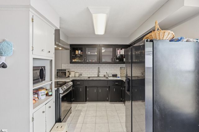 104 Old Well Place, Boiling Springs, SC 29316