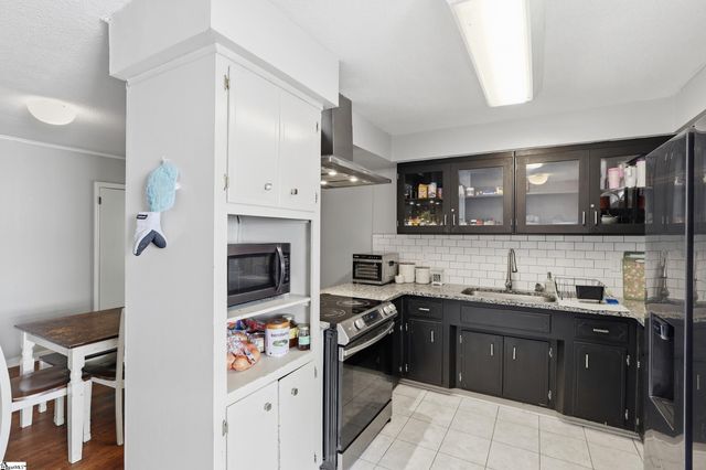 104 Old Well Place, Boiling Springs, SC 29316