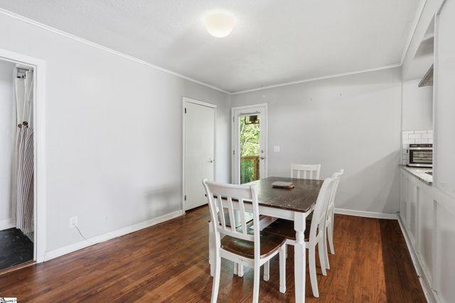 104 Old Well Place, Boiling Springs, SC 29316