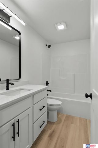 954 W El Alameda Street, Lincoln, NE 68523