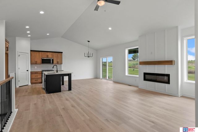 954 W El Alameda Street, Lincoln, NE 68523