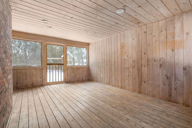 59 Bradyll Road, Weston, MA 02493