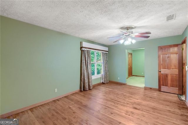 1996 Thomas Road, Canton, GA 30115